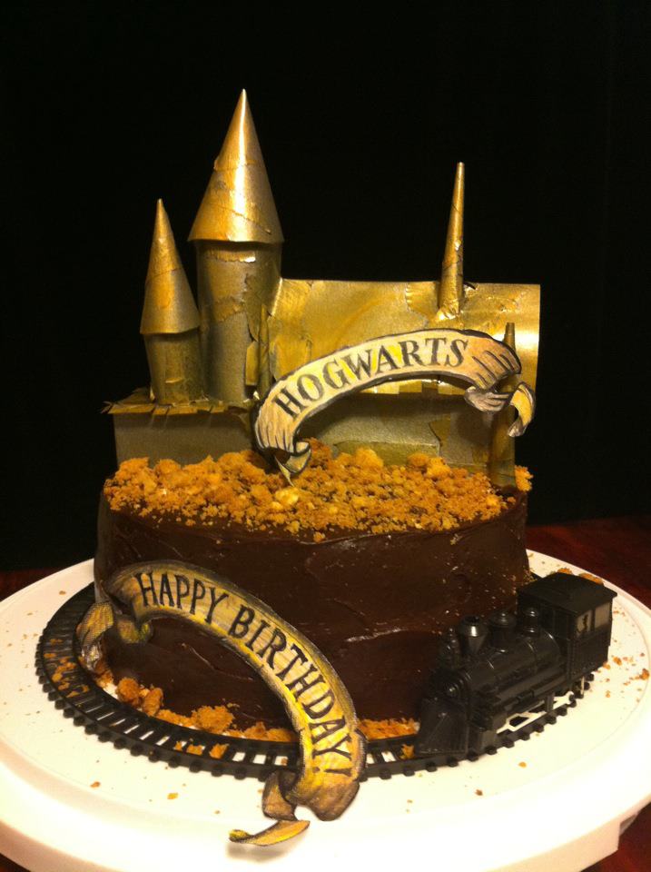 Harry Potter Hogwarts Birthday Cake