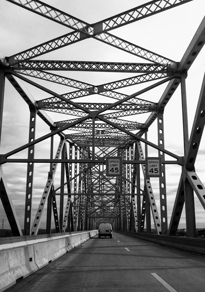 Bridge from Missouri to Illinois
